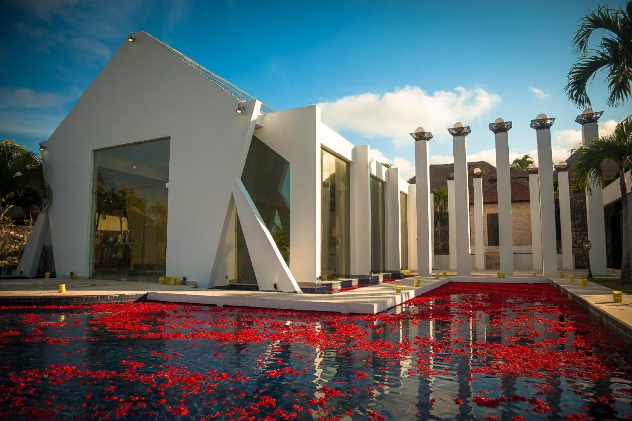 Royal Pool Villa Bali Нуса-Дуа Екстер'єр фото