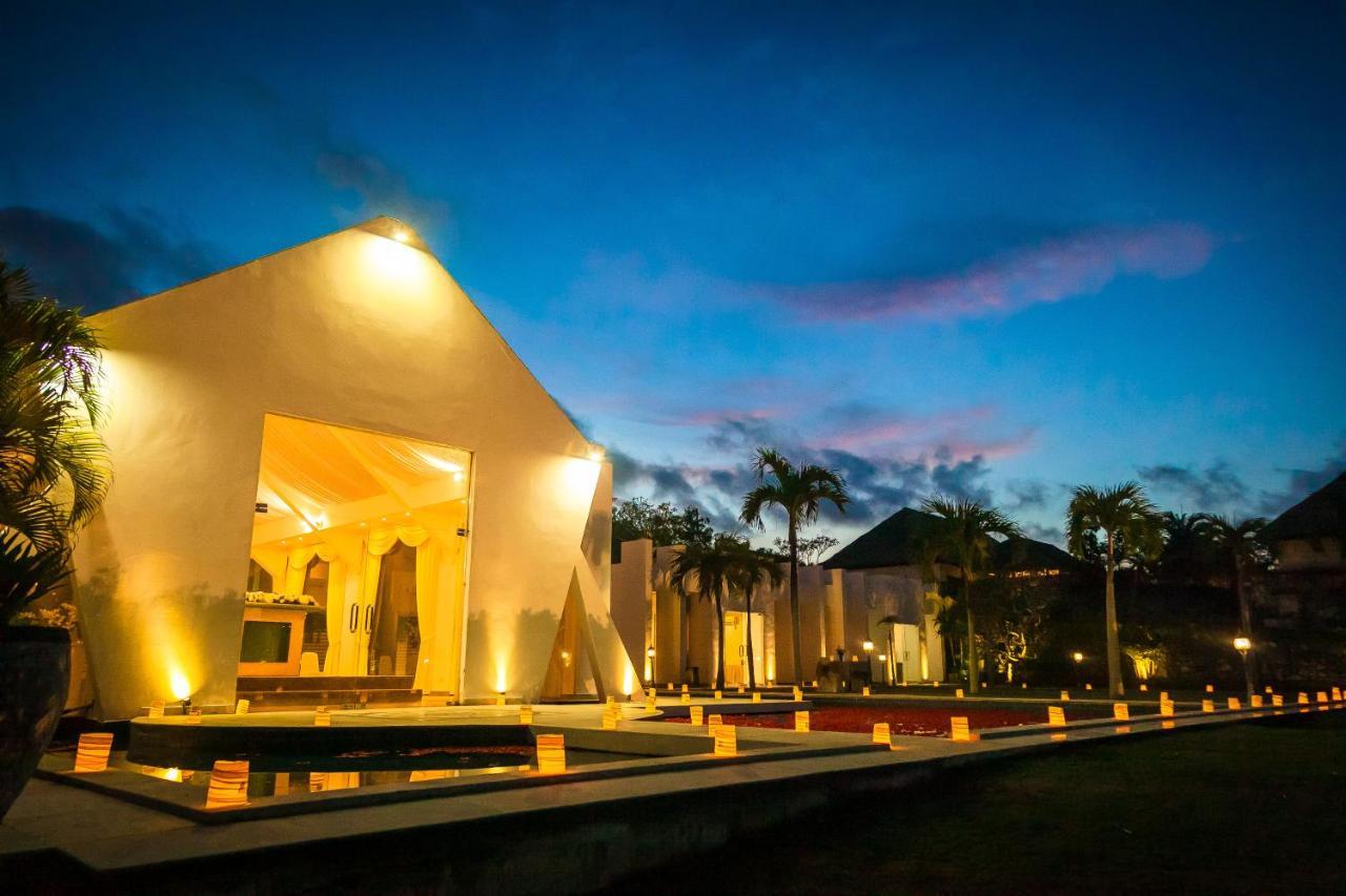 Royal Pool Villa Bali Нуса-Дуа Екстер'єр фото